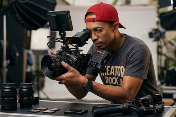 Essential Canon C70 Rig Setup & Audio Settings for Solo Filmmakers